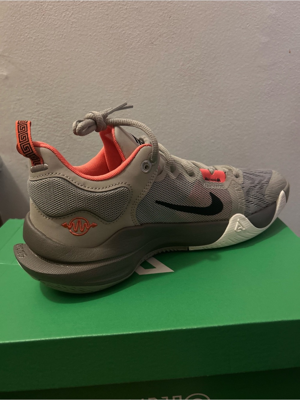 Nike Giannis Immortality 2 Cobblestone